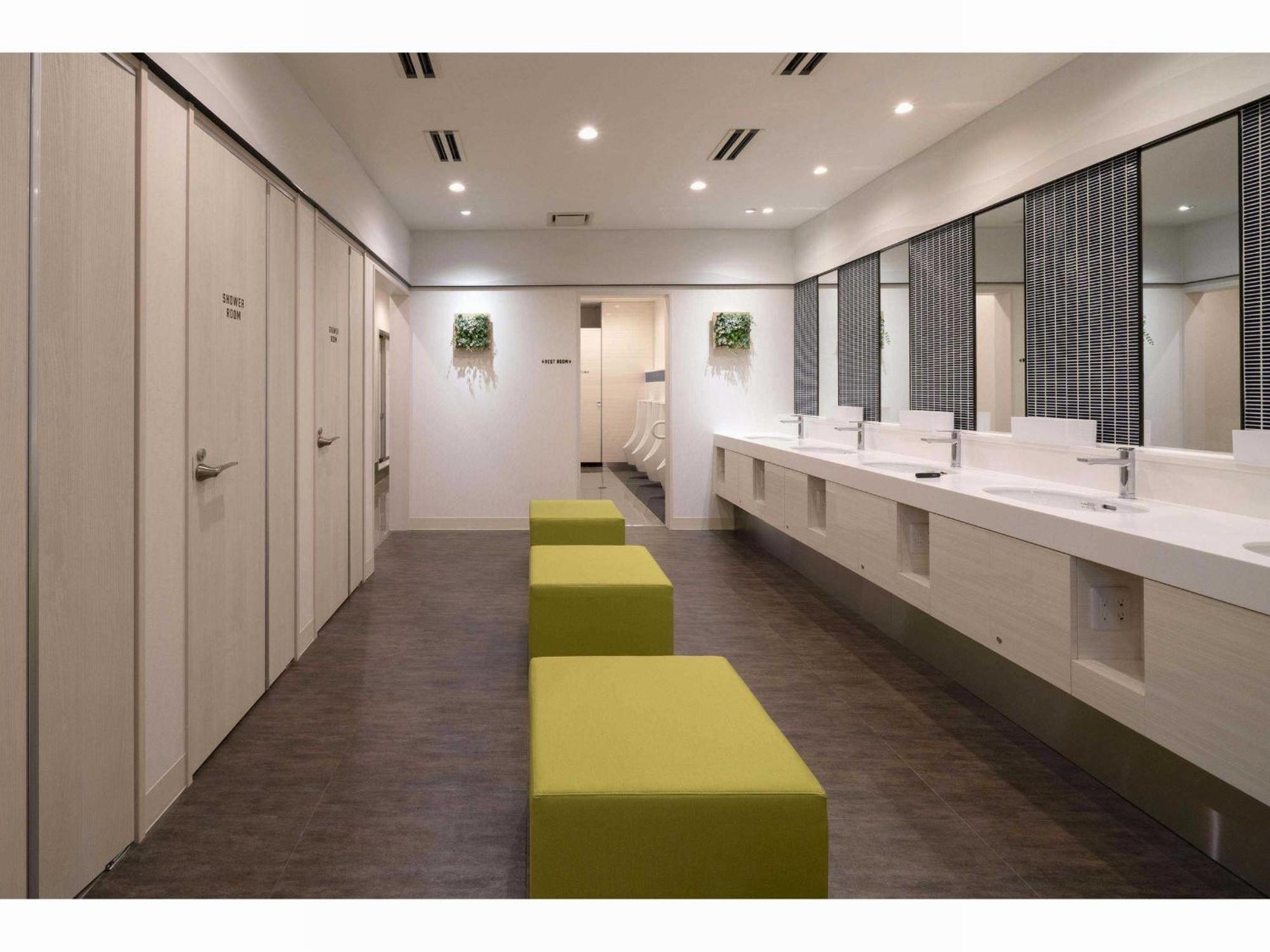 Capsule Hotel J Garden Shin-Osaca Exterior foto