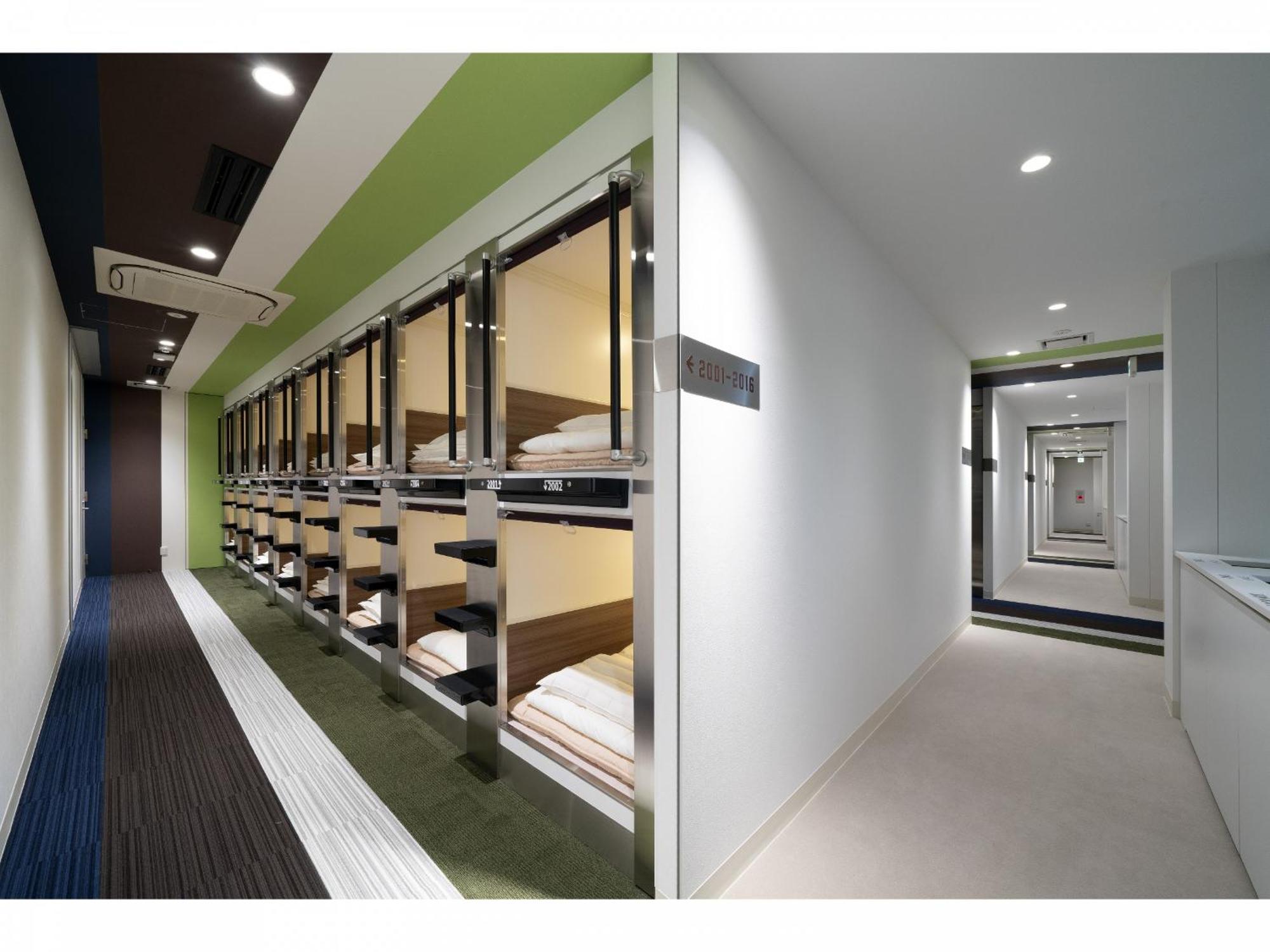 Capsule Hotel J Garden Shin-Osaca Exterior foto